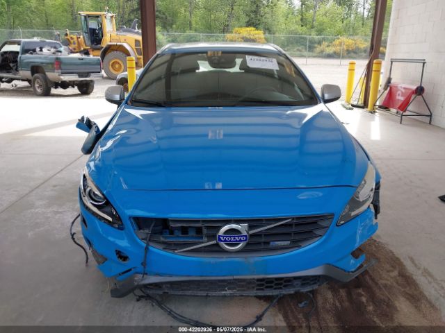 YV1902SS5F1222807 Volvo V60 T6 R-design Platinum