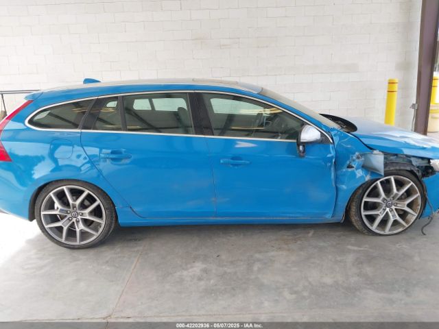 YV1902SS5F1222807 Volvo V60 T6 R-design Platinum