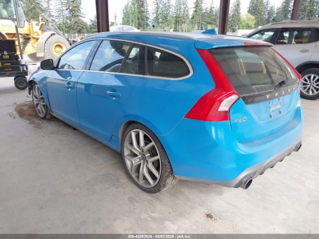 YV1902SS5F1222807 Volvo V60 T6 R-design Platinum