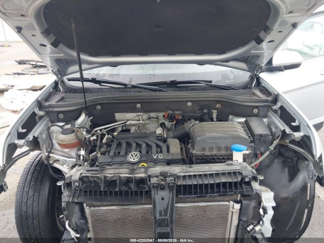 2018 VOLKSWAGEN ATLAS 1V2KR2CA5JC570959 Photo 9