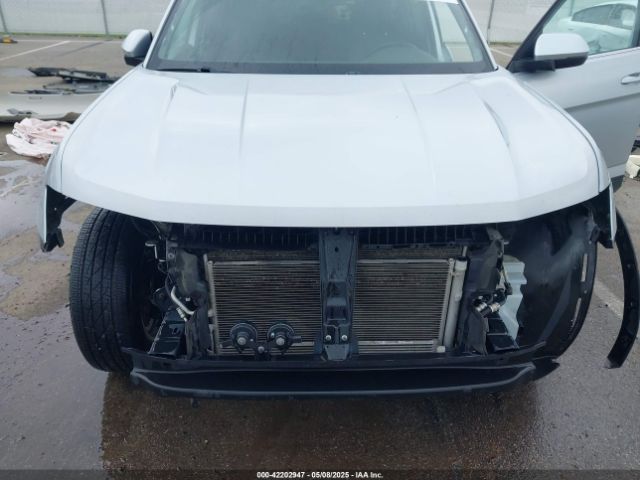 2018 VOLKSWAGEN ATLAS 1V2KR2CA5JC570959 Photo 5
