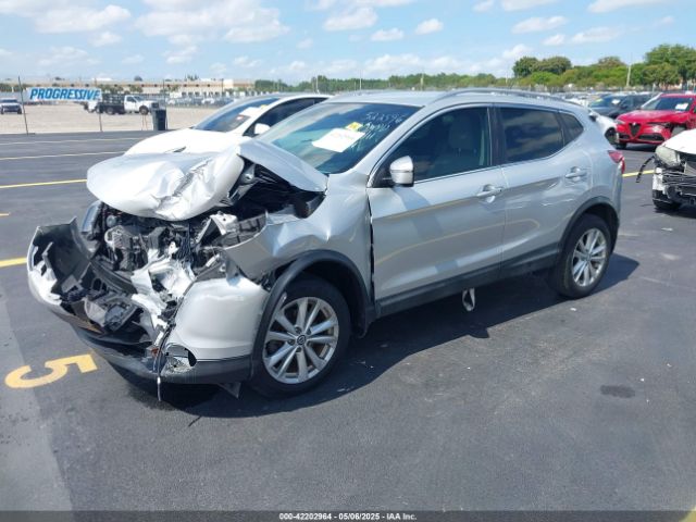 JN1BJ1CP5KW522596 Nissan Rogue Sport Sv