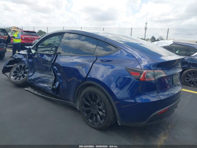 7SAYGDED8RF015882 Tesla Model Y Long Range Dual Motor All-wheel Drive/rwd