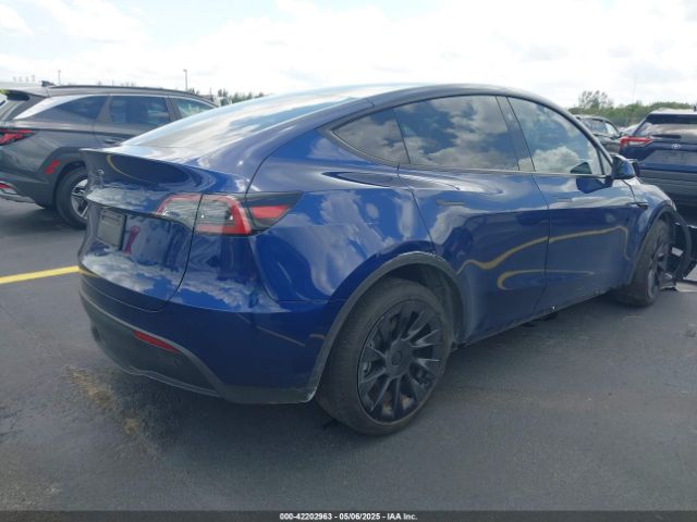 7SAYGDED8RF015882 Tesla Model Y Long Range Dual Motor All-wheel Drive/rwd