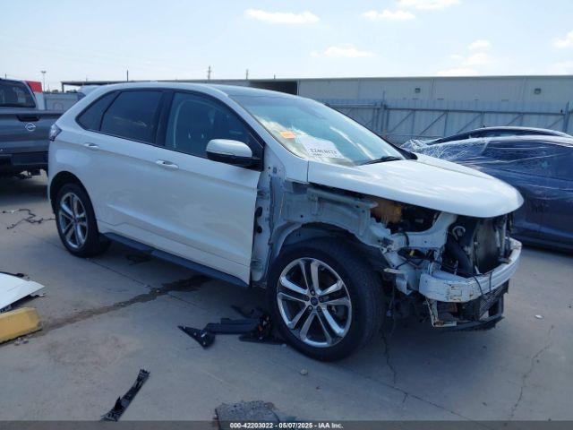 2FMTK4AP5FBB65104 auction archive image