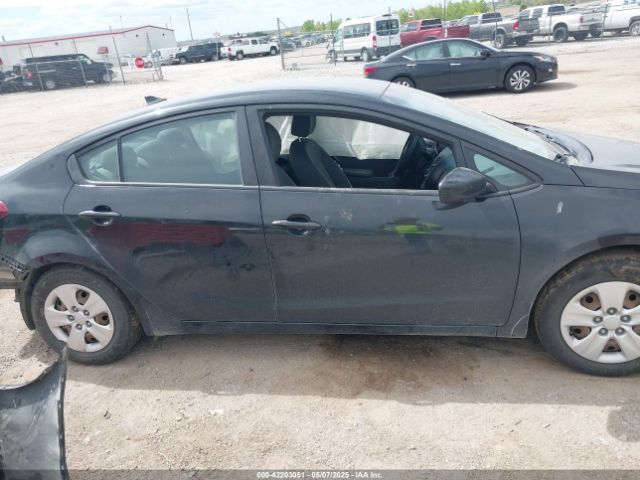 3KPFK4A72HE120764 KIA FORTE LX