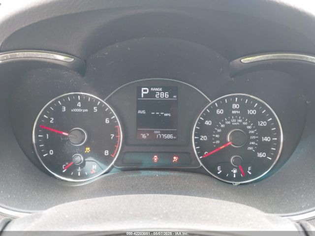 3KPFK4A72HE120764 KIA FORTE LX