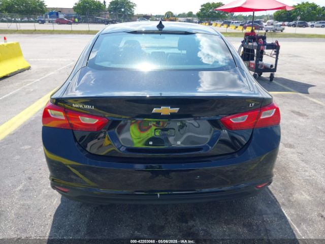 1G1ZD5ST1SF118891 Chevrolet Malibu Fwd 1lt