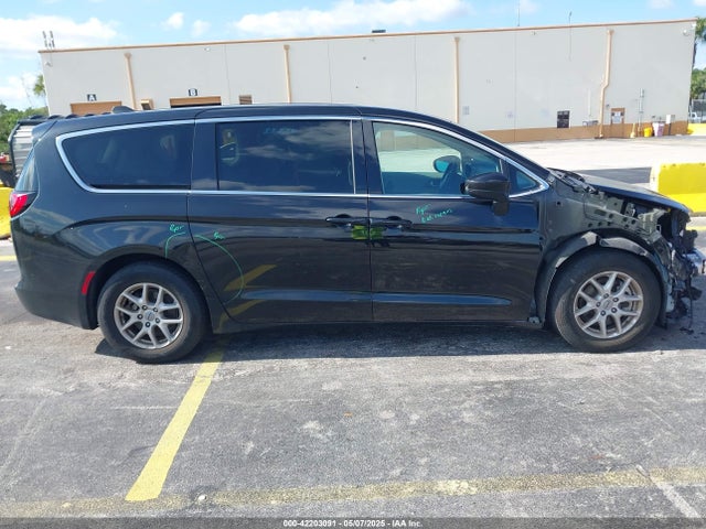 Chrysler Voyager Lx 2023 2C4RC1CG8PR525305 Image 14