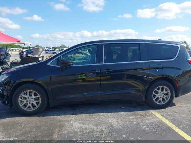 Chrysler Voyager Lx 2023 2C4RC1CG8PR525305 Image 15