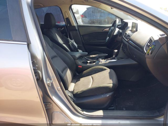 3MZBM1V76FM226247 Mazda Mazda3 I Touring