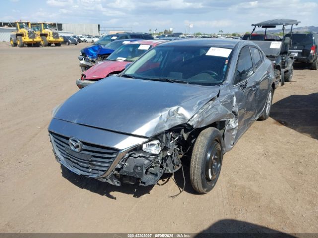 3MZBM1V76FM226247 Mazda Mazda3 I Touring