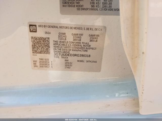 3GTUUDED3RG390318 GMC Sierra 1500 4wd  Short Box Slt