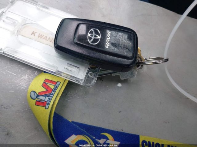 2022 TOYOTA RAV4 2T3C1RFVXNW236286 Photo 10
