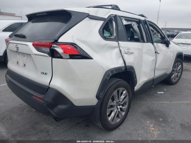 2022 TOYOTA RAV4 2T3C1RFVXNW236286 Photo 3