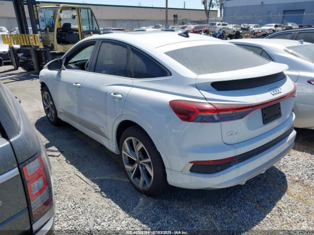 2024 AUDI Q4 SPORTBACK E-TRON WA13UBFZ6RP047437 Photo 2