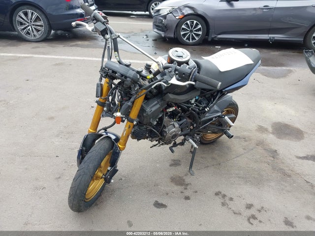 JKABRRJ12PDA25119 Kawasaki Z125 Pro