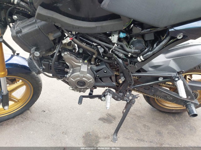 JKABRRJ12PDA25119 Kawasaki Z125 Pro
