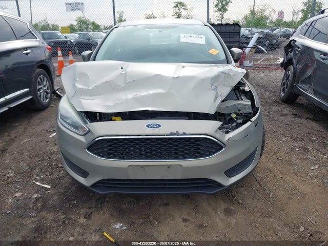Ford FOCUS SE 2015 1FADP3F29FL218068 Image 12