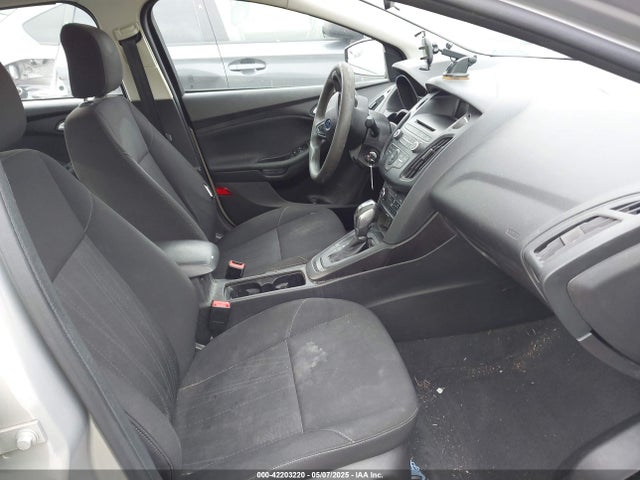 Ford FOCUS SE 2015 1FADP3F29FL218068 Image 5