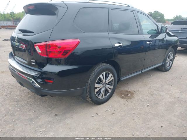5N1DR2MM4HC611235 Nissan Pathfinder Sv