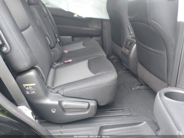 5N1DR2MM4HC611235 Nissan Pathfinder Sv