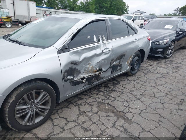 4T1BF1FK2HU346718 Toyota CAMRY SE