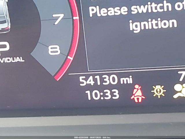 WAUAUDGY7NA032857 Audi 40 tfsi