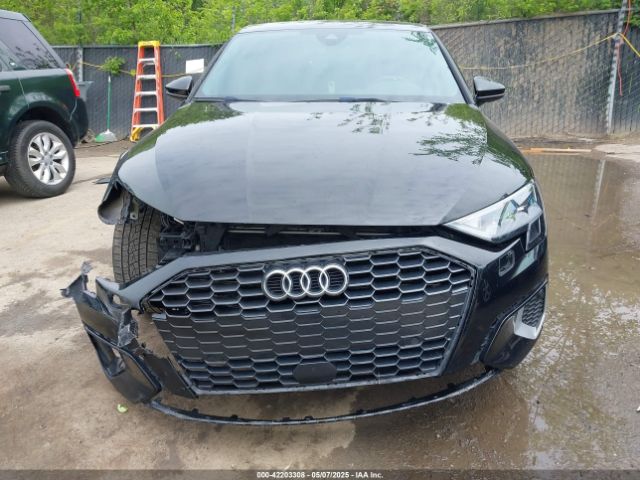 WAUAUDGY7NA032857 Audi 40 tfsi