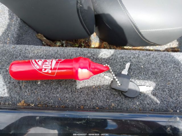 2025 TRACKER MARINE PRO TEAM 195 BASS BOAT  & TRAILER BUJ46203F425 Photo 10