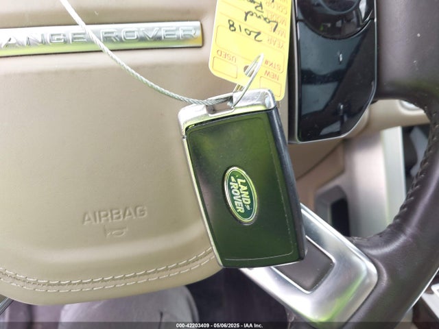 Land Rover tdv6 2018 SALGS2RK1JA381788 Image 11