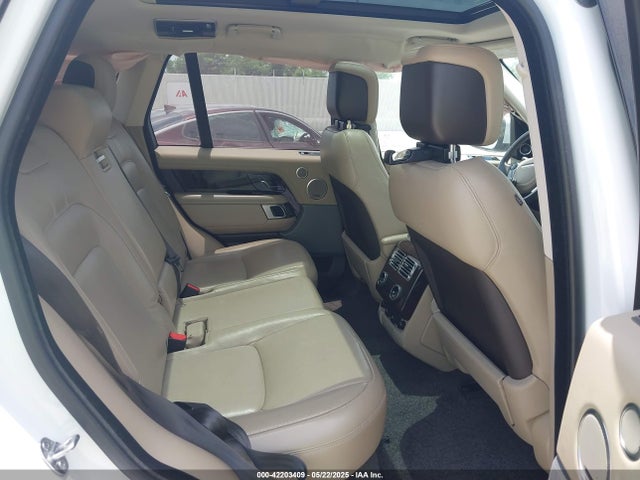 Land Rover tdv6 2018 SALGS2RK1JA381788 Image 8