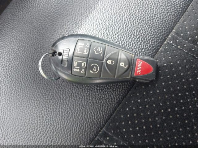 2C4RDGCG2JR248576 Dodge Grand Caravan Sxt