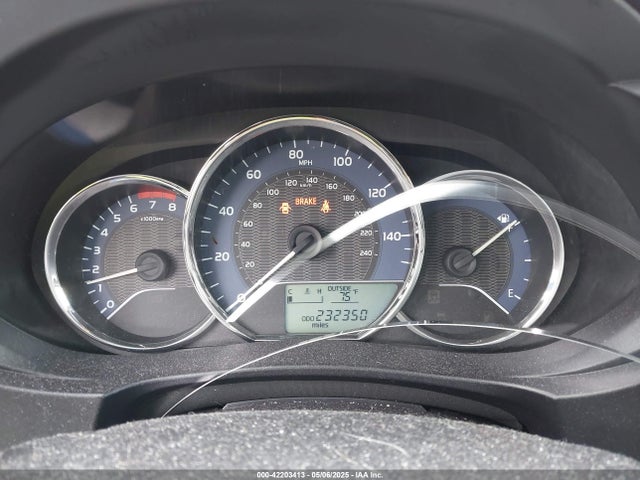 2T1BURHE3GC564095 Toyota Corolla Le Plus