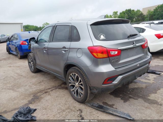 2018 MITSUBISHI OUTLANDER SPORT JA4AP3AW1JZ036615 Photo 2