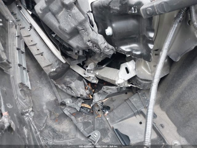 JTMLWRFV8LD537361 Toyota Rav4 Hybrid Le