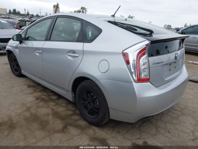 JTDKN3DU3F0414150 Toyota Prius Two