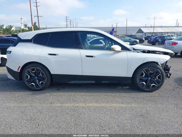 WB533CF02PCM67096 BMW Ix