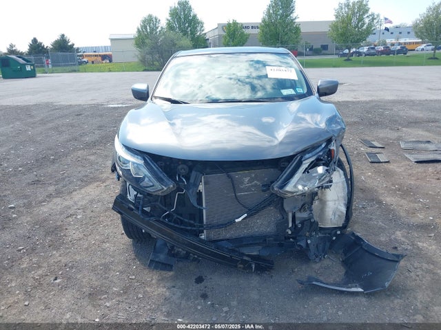 JN1BJ1CR7HW124655 Nissan Rogue Sport S