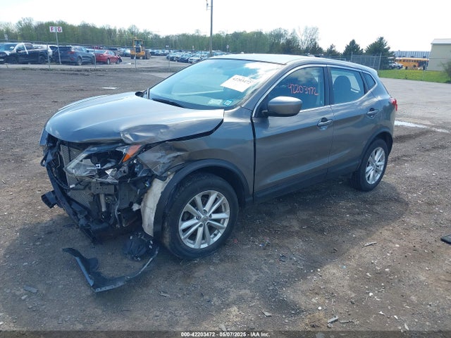 JN1BJ1CR7HW124655 Nissan Rogue Sport S