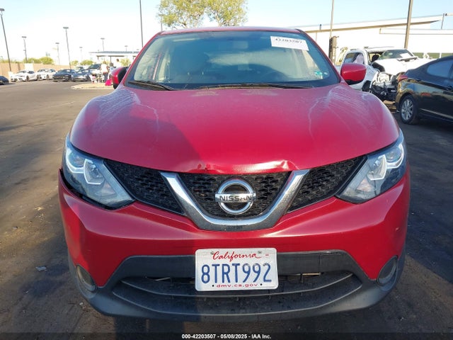 JN1BJ1CR3HW134258 Nissan Rogue Sport S