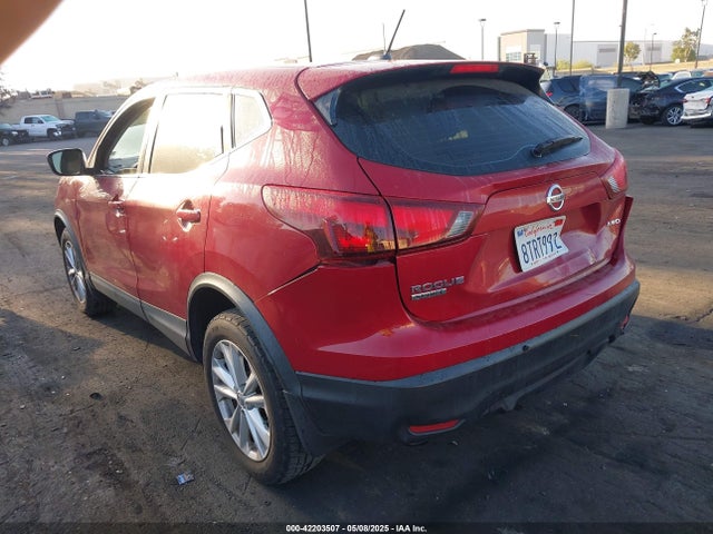 JN1BJ1CR3HW134258 Nissan Rogue Sport S