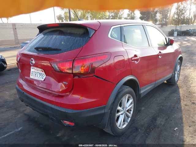 JN1BJ1CR3HW134258 Nissan Rogue Sport S