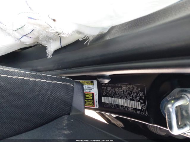 2T1BURHE4GC532577 Toyota COROLLA LE