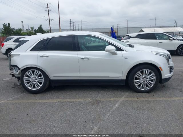 1GYKNCRS3HZ307728 Cadillac Xt5 Premium Luxury
