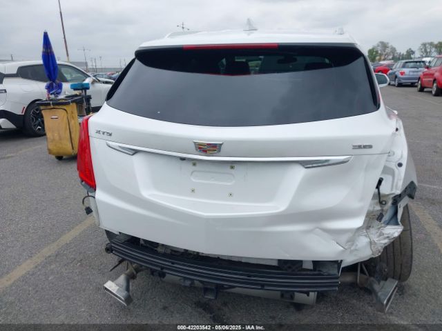 1GYKNCRS3HZ307728 Cadillac Xt5 Premium Luxury