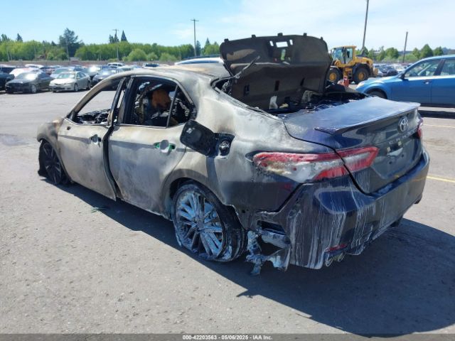2021 TOYOTA CAMRY 4T1K61AK6MU590079 Photo 2