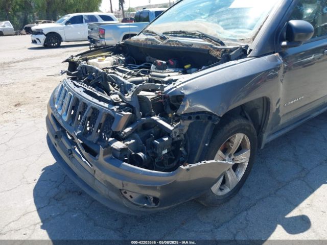 1C4NJCBA5GD751673 Jeep Compass Sport
