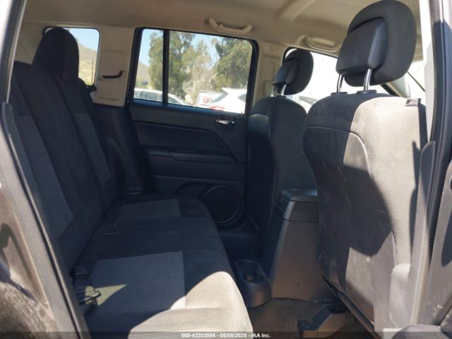 1C4NJCBA5GD751673 Jeep Compass Sport