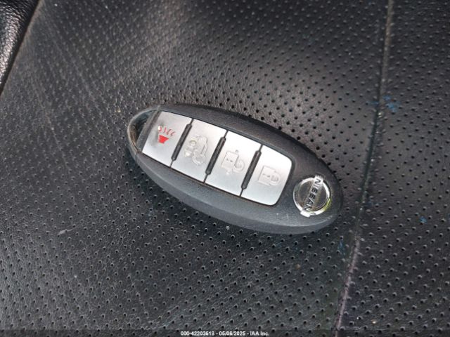 5N1AT2MT7GC860879 Nissan Rogue